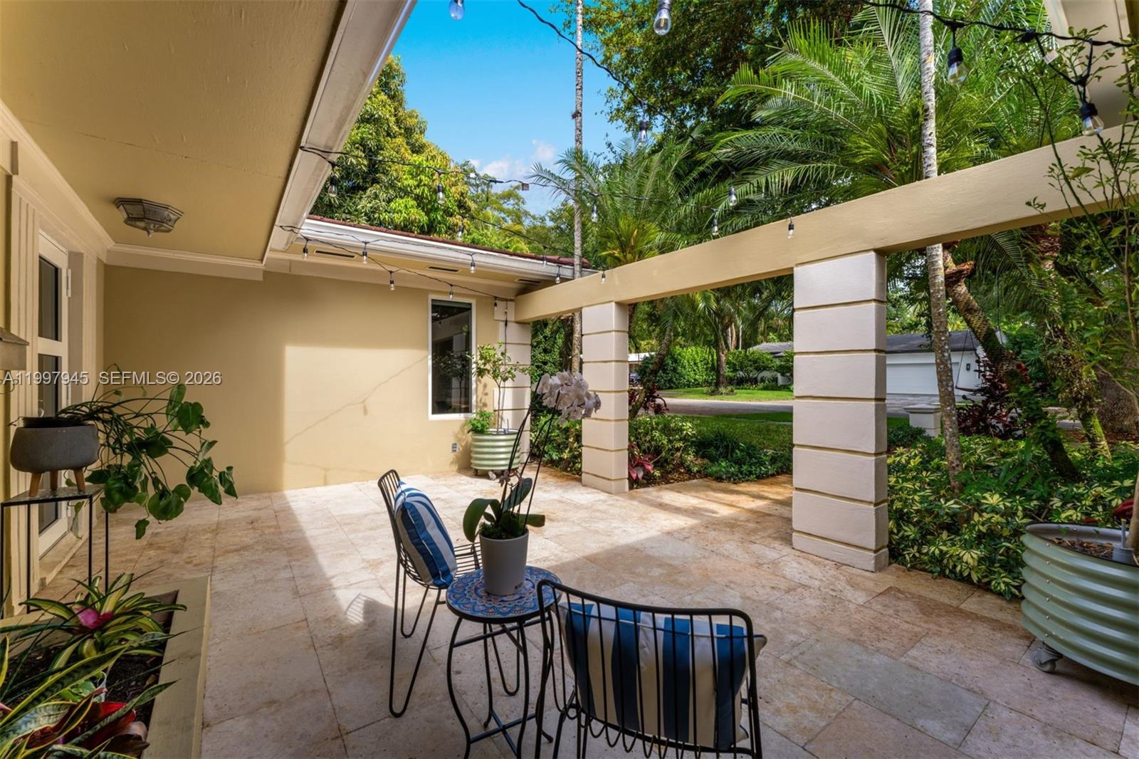 611 Santurce Ave Coral Gables, FL 33143