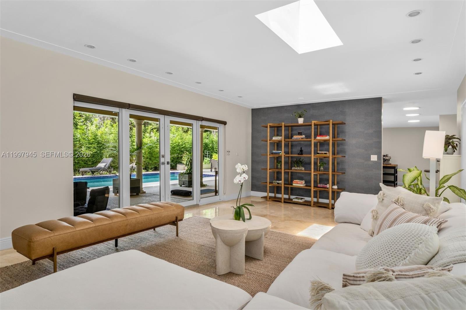 611 Santurce Ave Coral Gables, FL 33143