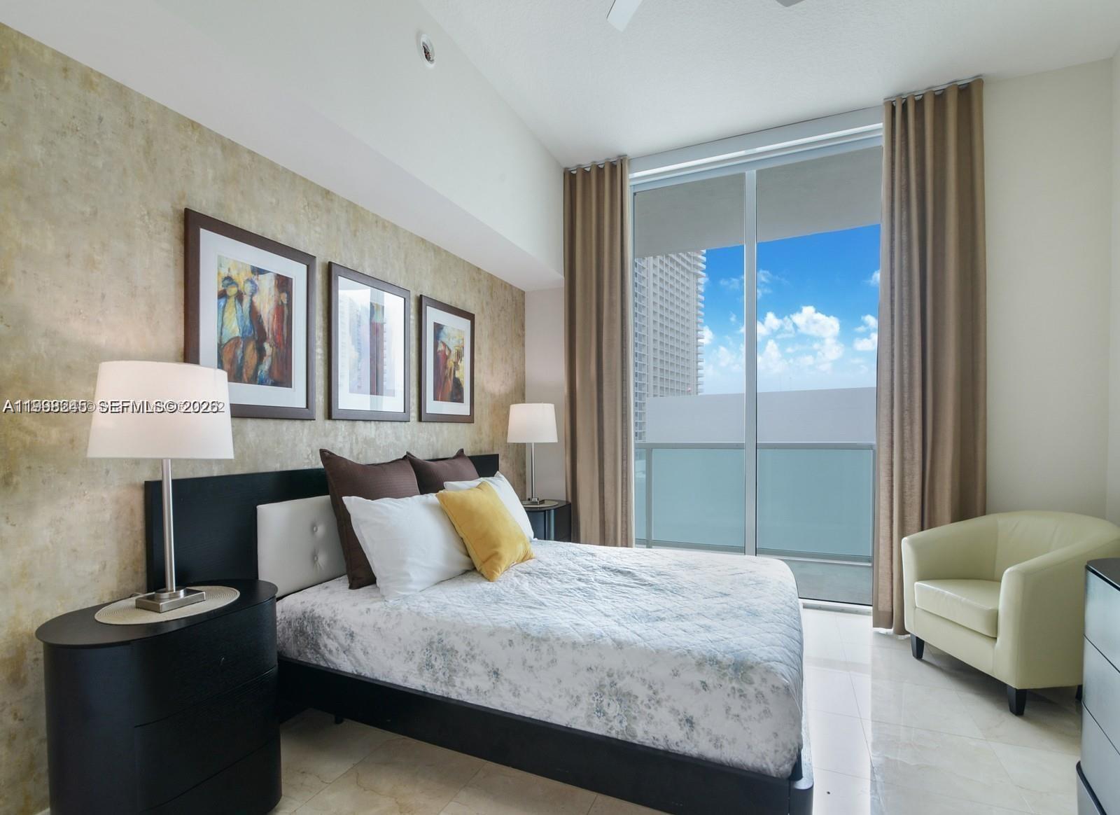 image St Tropez Sunny Isles18