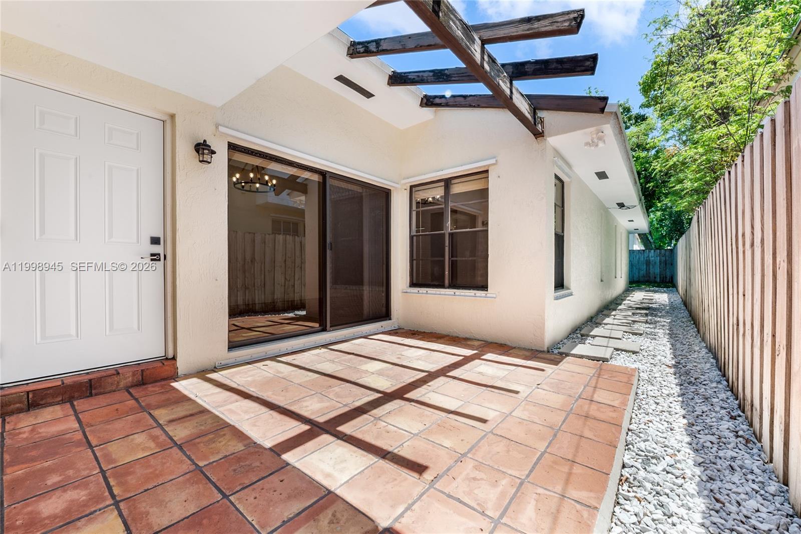 2934 W Trade Ave Miami, FL 33133
