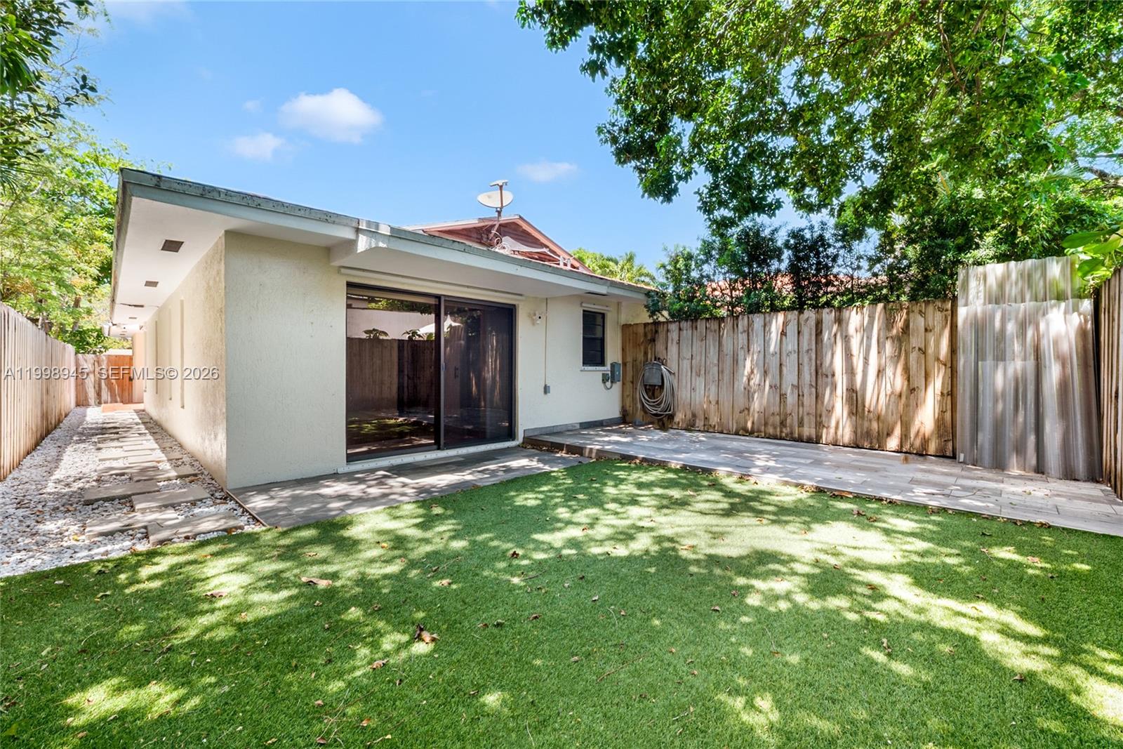 2934 W Trade Ave Miami, FL 33133
