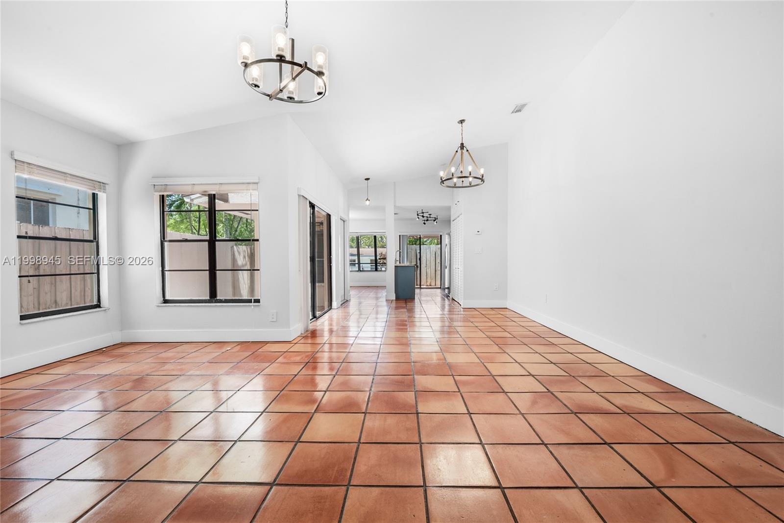 2934 W Trade Ave Miami, FL 33133