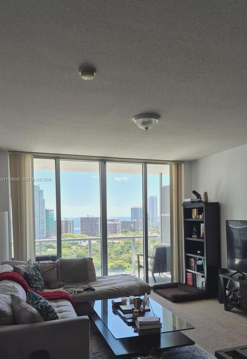 image Axis on Brickell South2