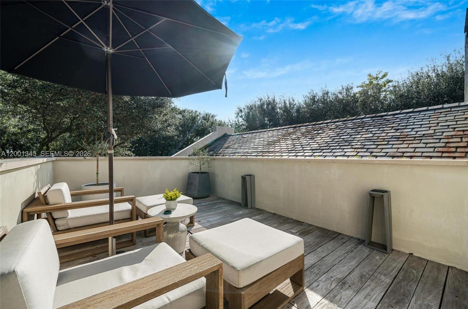 9741 W Suburban Dr Pinecrest, FL 33156