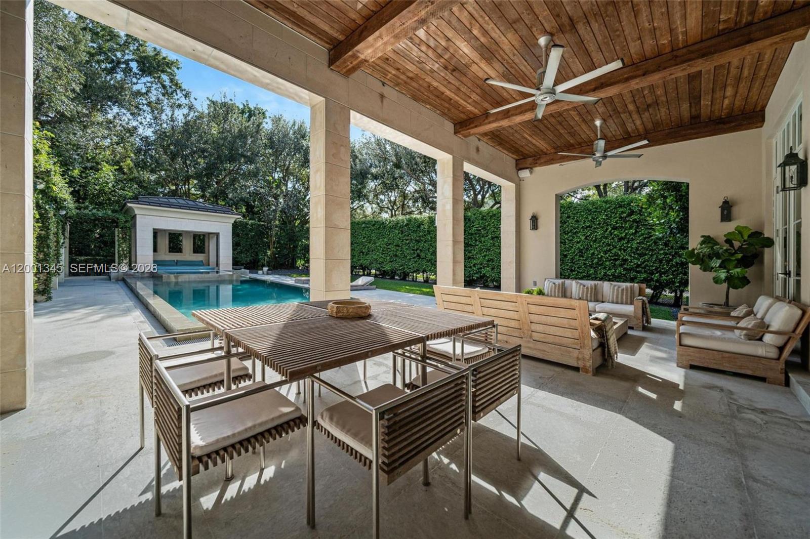 9741 W Suburban Dr Pinecrest, FL 33156