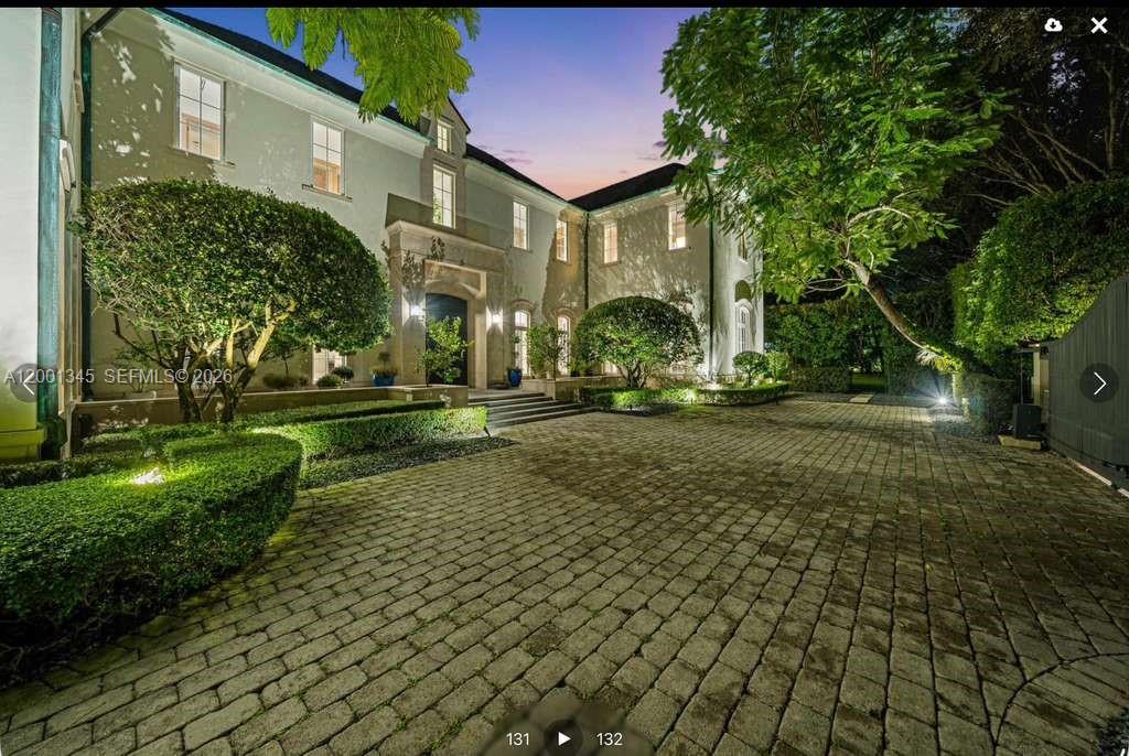 9741 W Suburban Dr Pinecrest, FL 33156