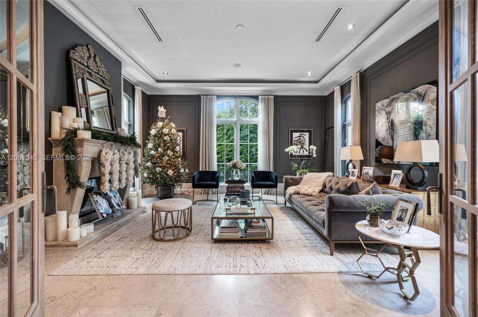 9741 W Suburban Dr Pinecrest, FL 33156