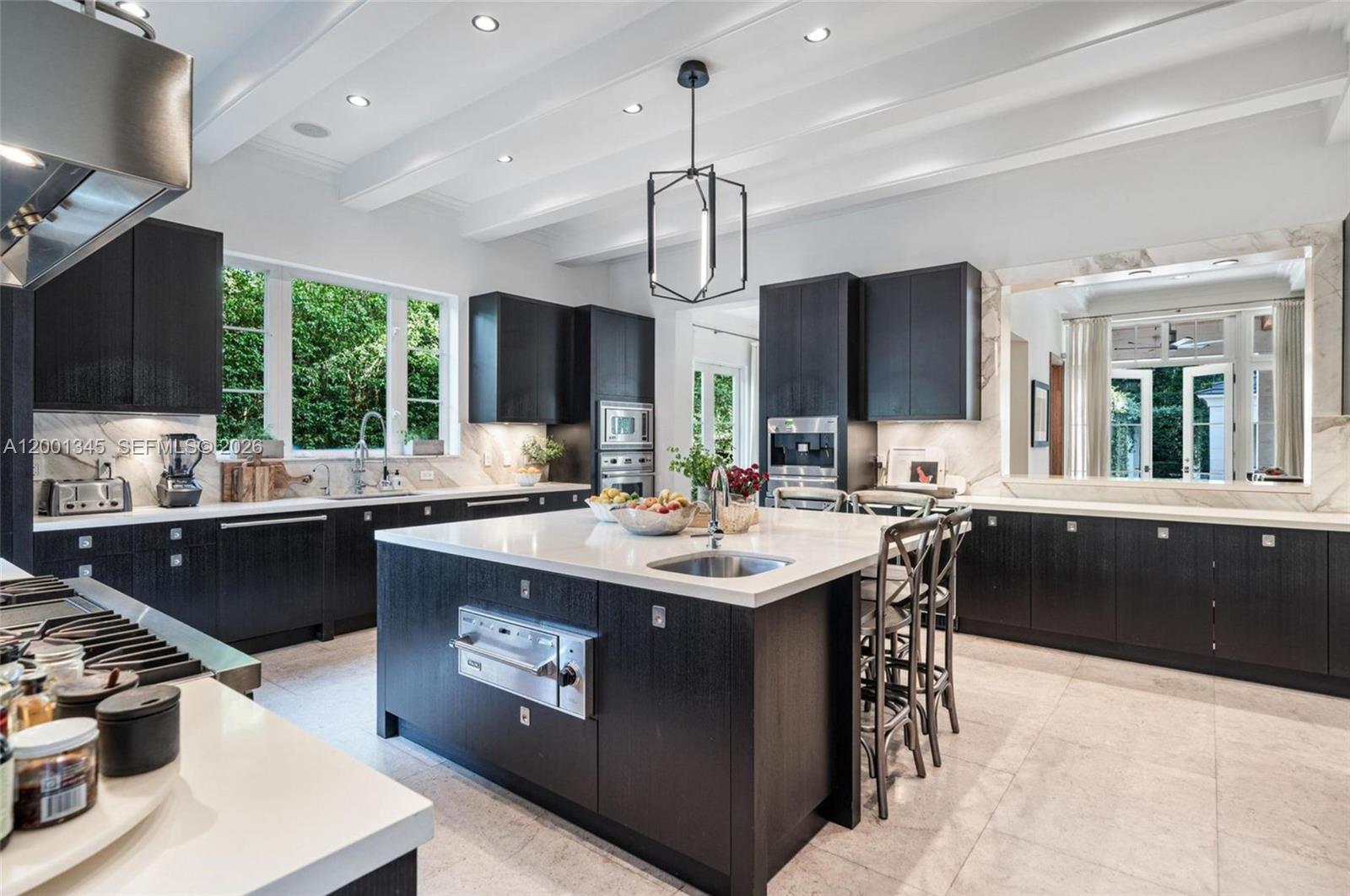 9741 W Suburban Dr Pinecrest, FL 33156