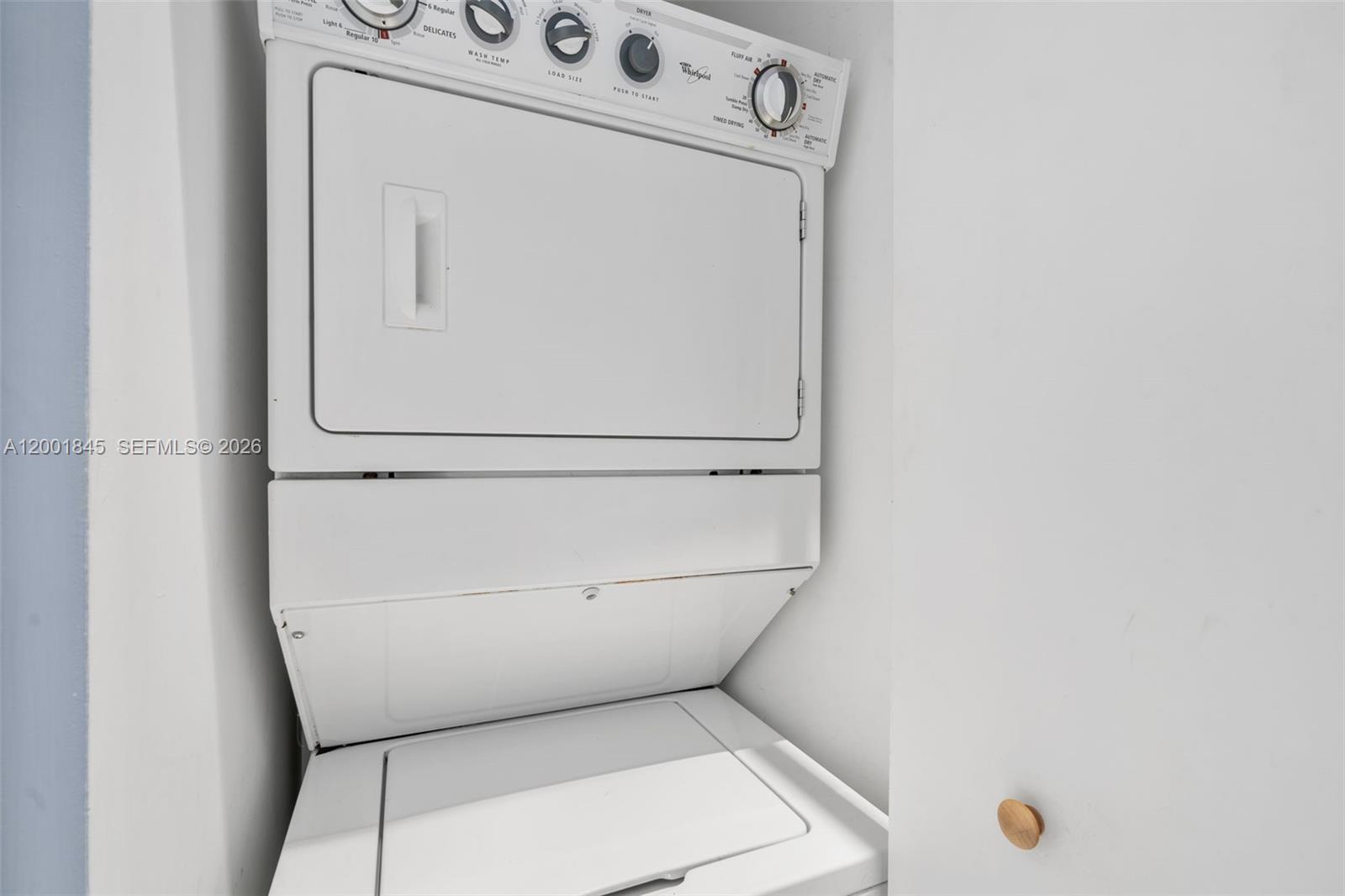 image Icon Brickell I19