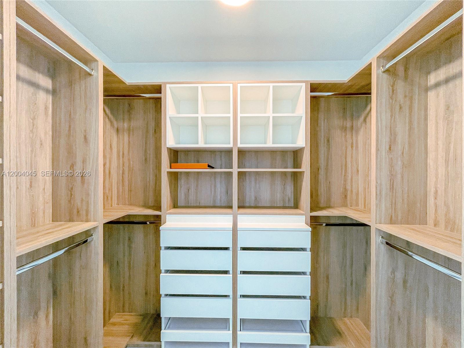 15701 Collins Ave #1205 Sunny Isles Beach, FL 33160