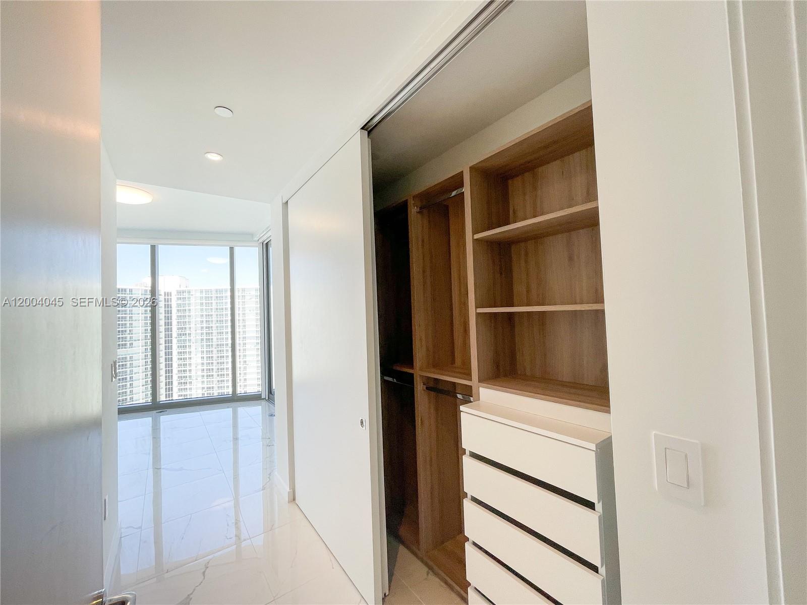 15701 Collins Ave #1205 Sunny Isles Beach, FL 33160