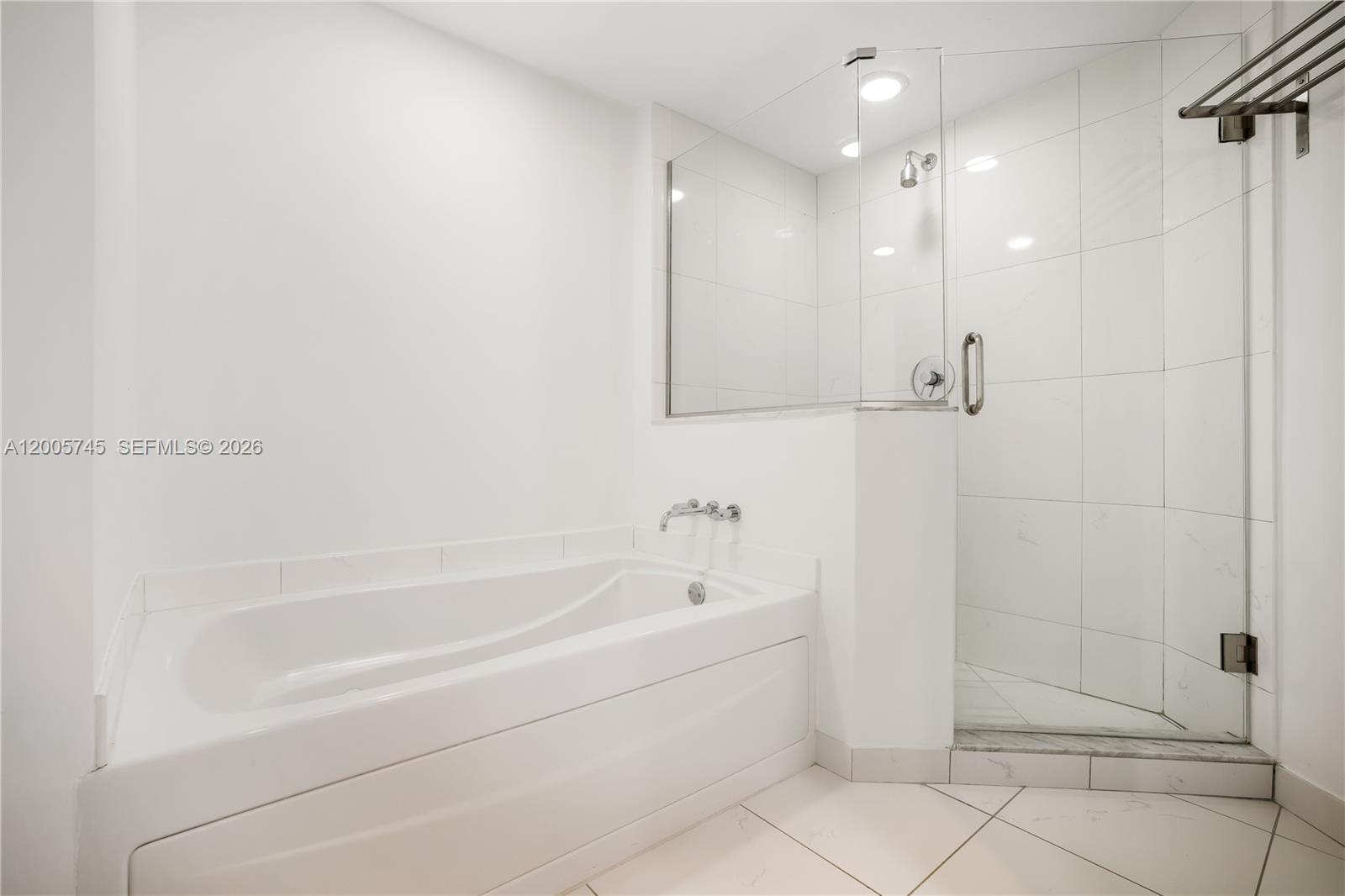 image 500 Brickell East12