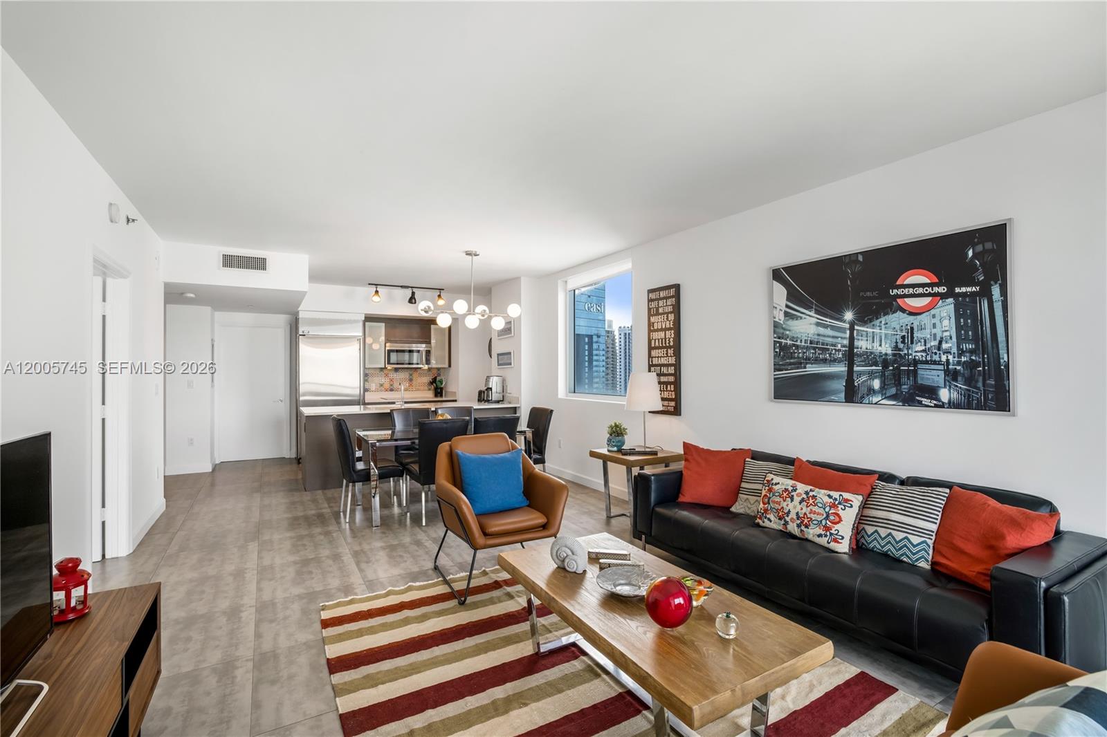 image 500 Brickell East4