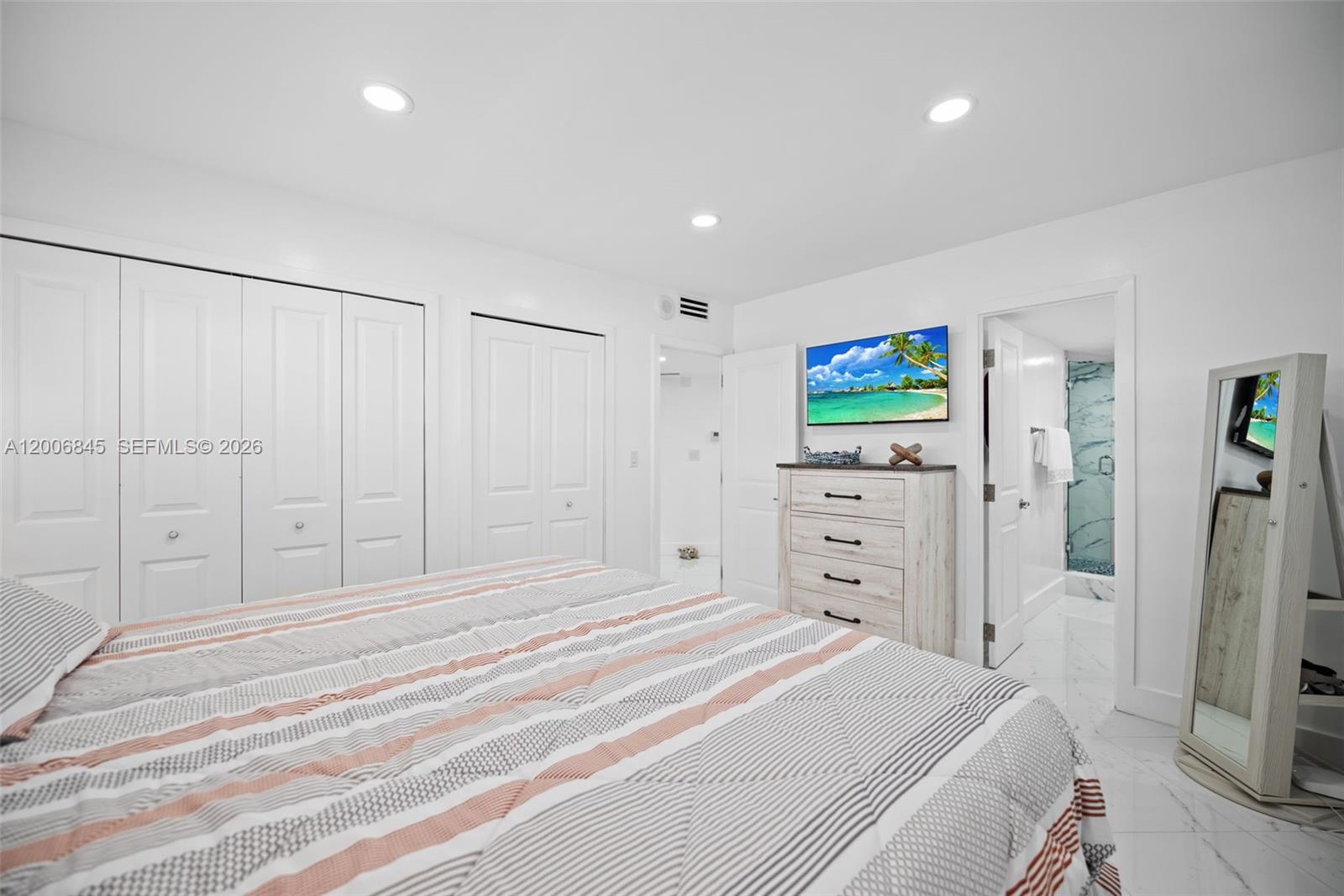 710 N Ocean Blvd #1010 Pompano Beach, FL 33062