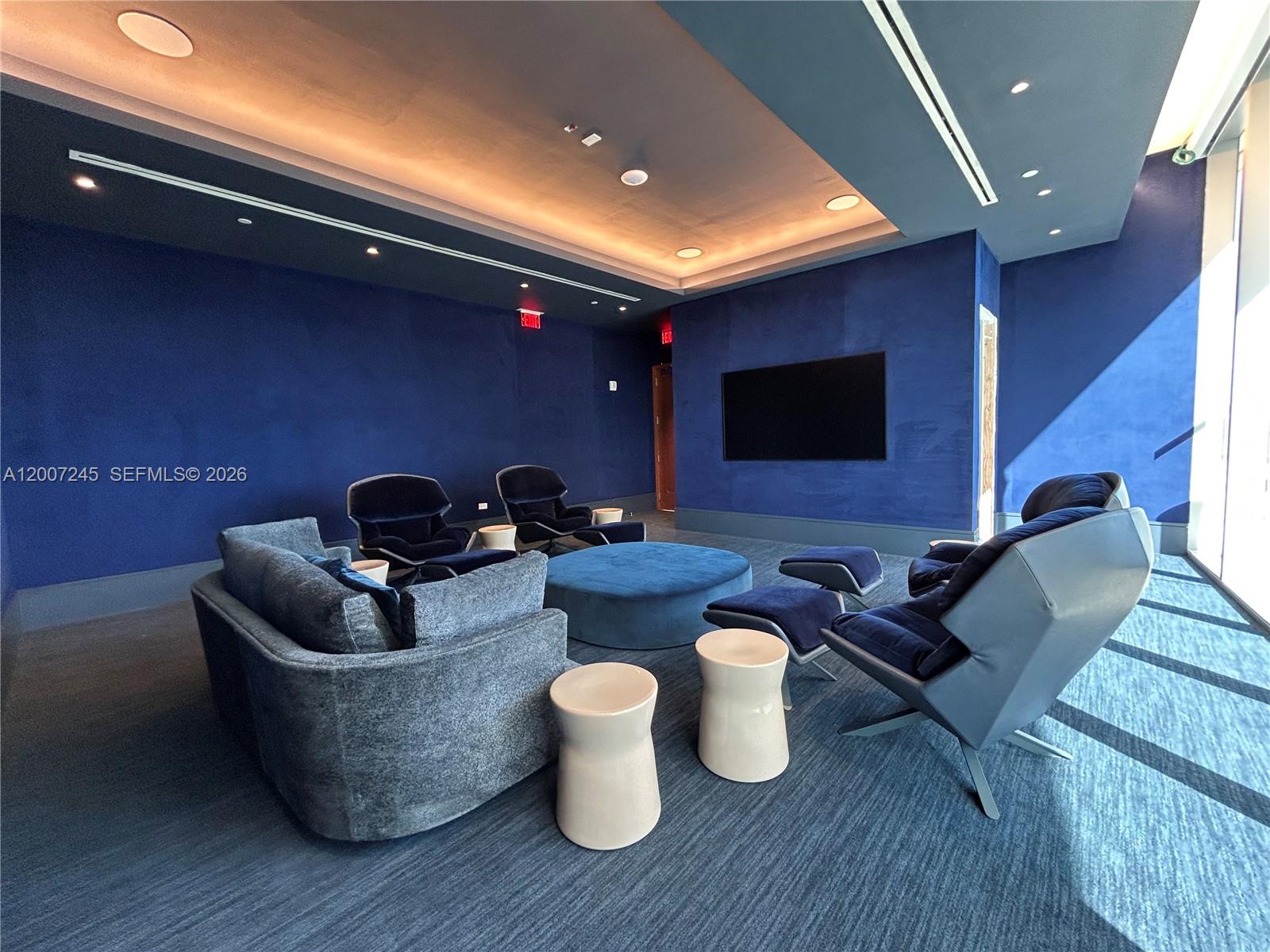image Una Residences31
