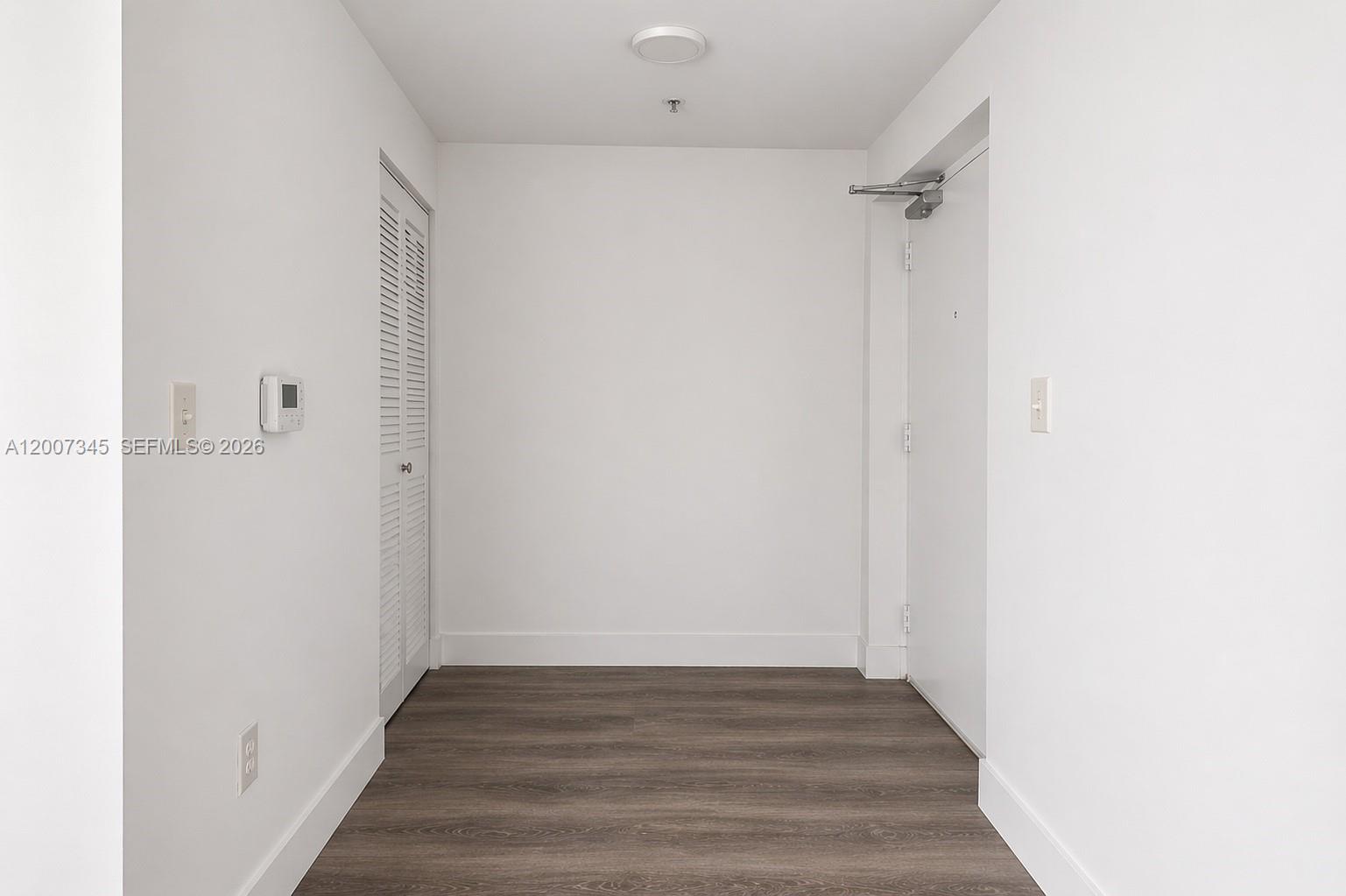 6580 Indian Crk Dr #511