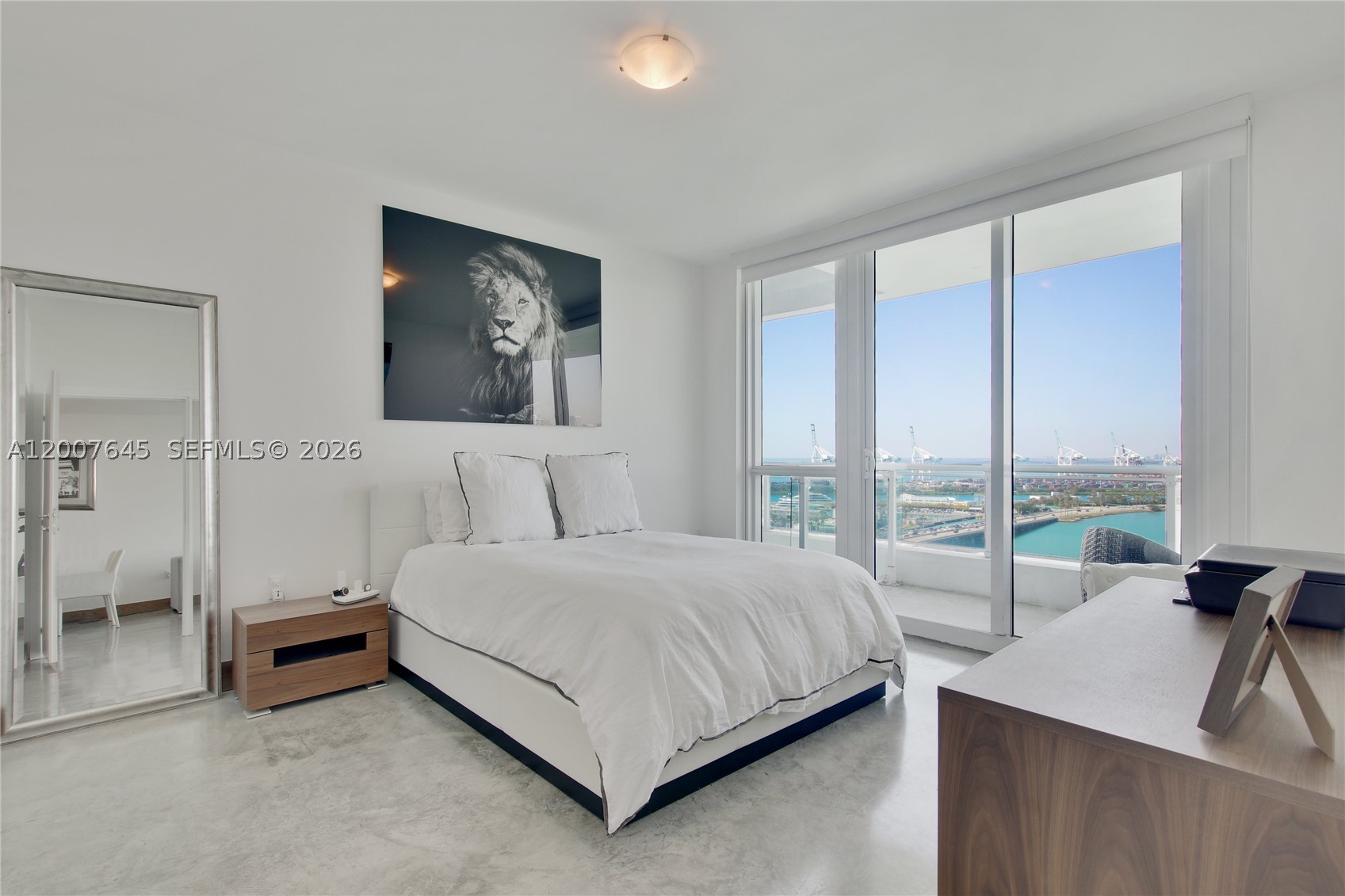 540 West Ave #2112 Miami Beach, FL 33139