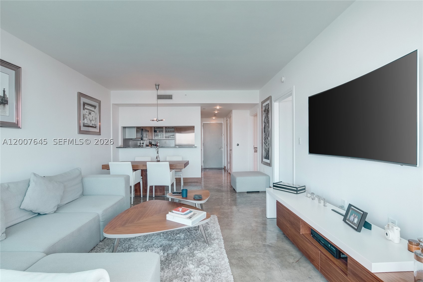 540 West Ave #2112 Miami Beach, FL 33139