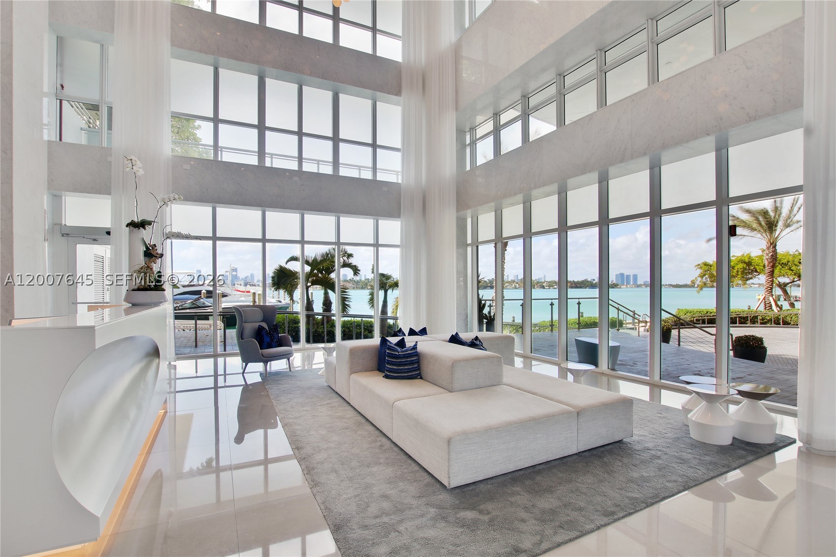540 West Ave #2112 Miami Beach, FL 33139