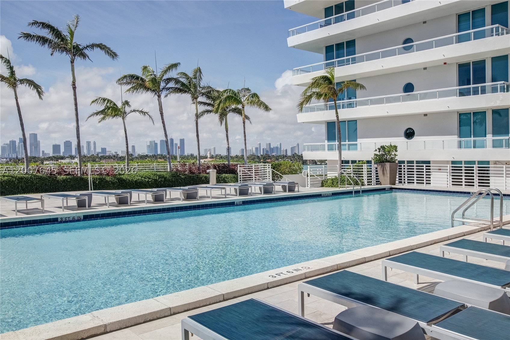540 West Ave #2112 Miami Beach, FL 33139