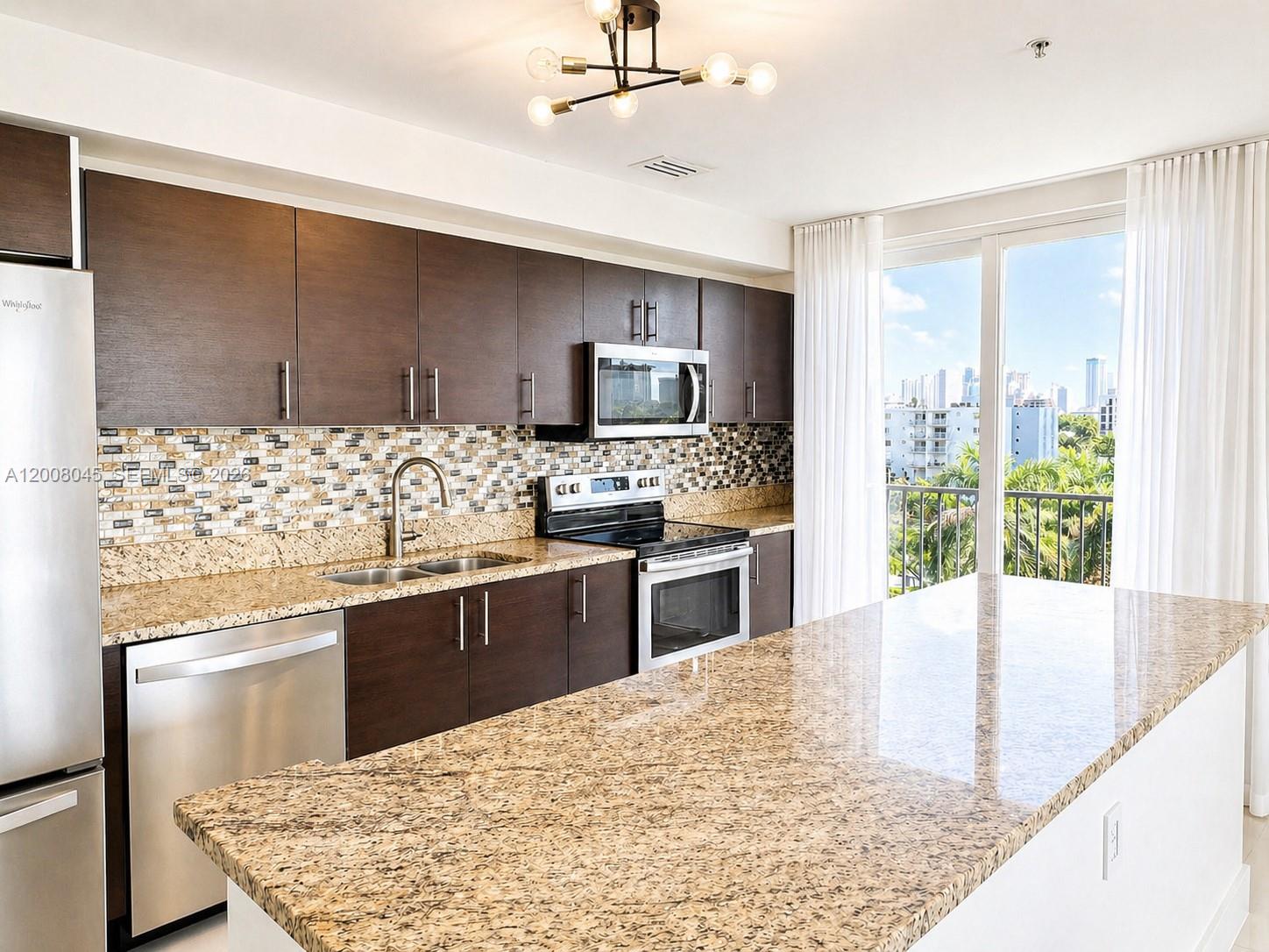 2701 SW 3rd Ave #504