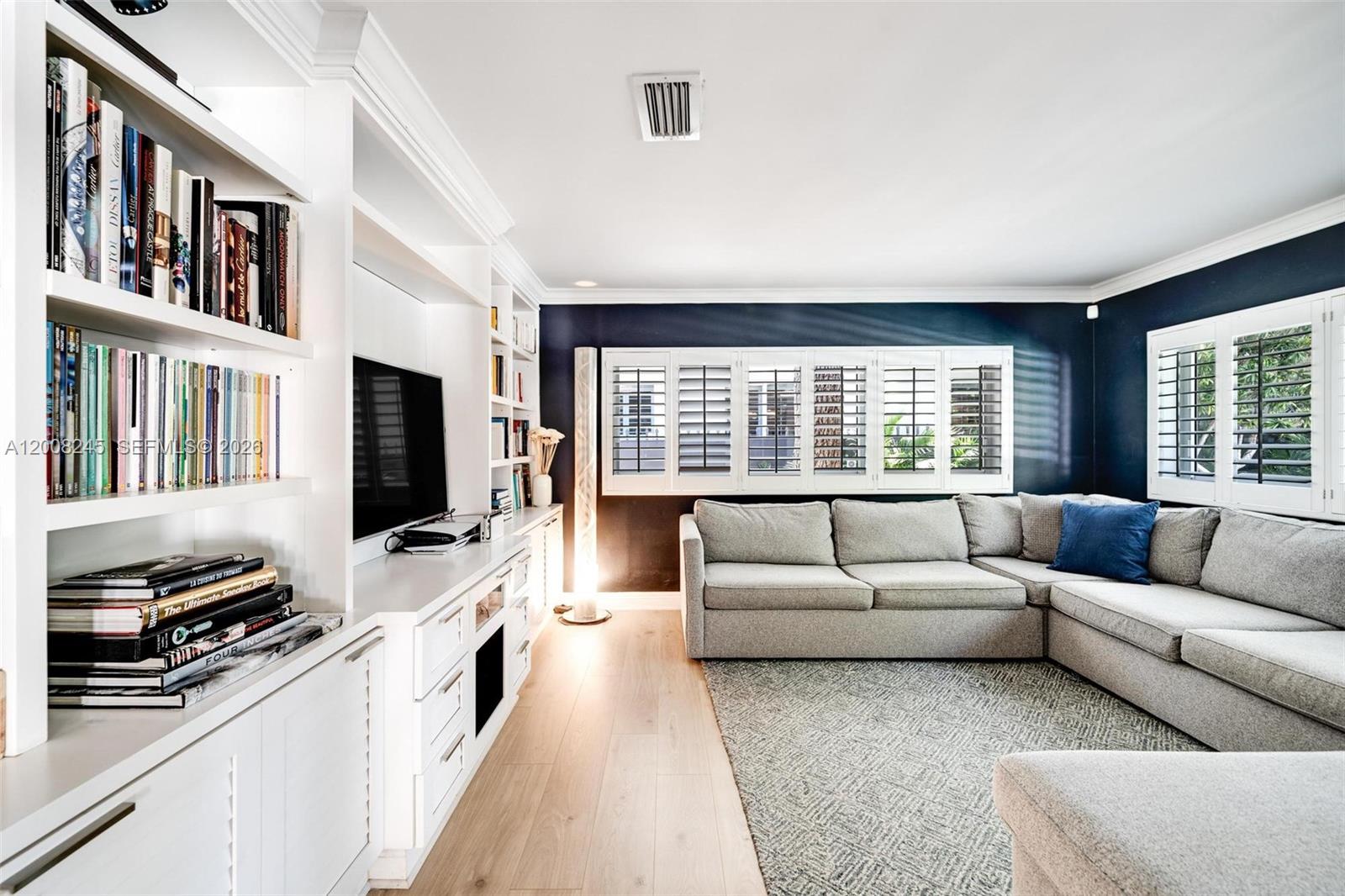 741 Tibidabo Ave Coral Gables, FL 33143