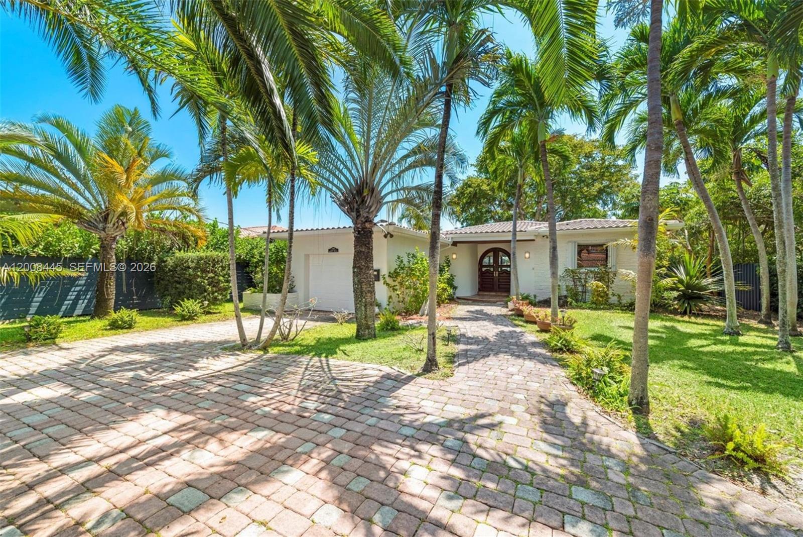 540 S Shore Dr Miami Beach, FL 33141