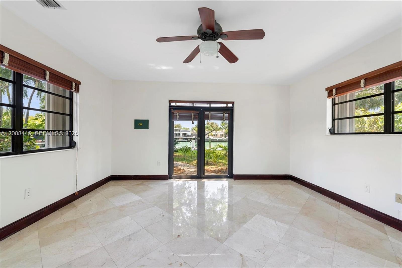 540 S Shore Dr Miami Beach, FL 33141