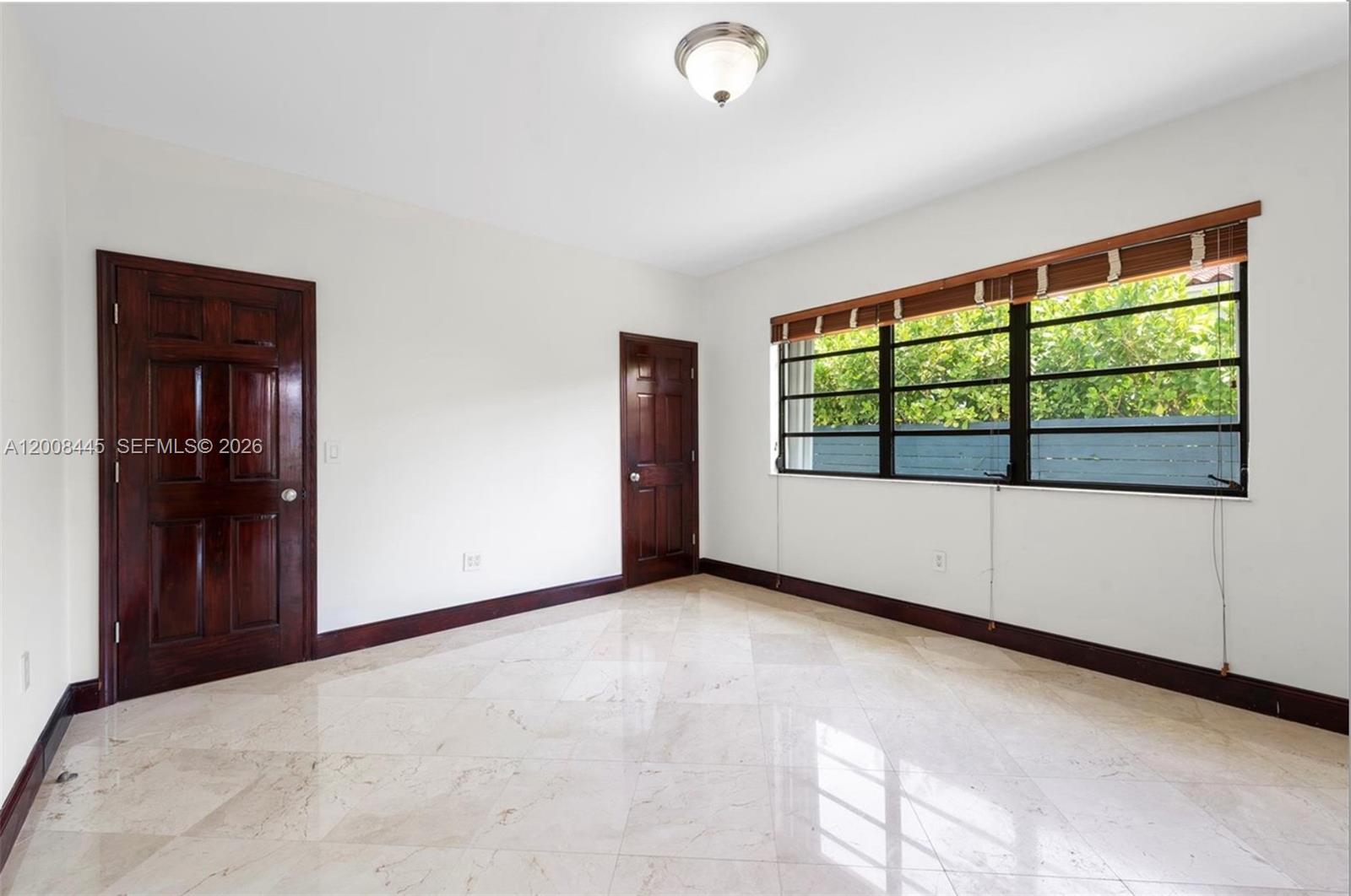 540 S Shore Dr Miami Beach, FL 33141