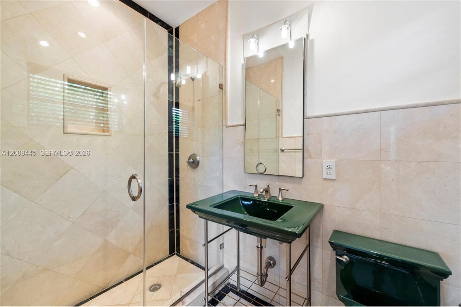 540 S Shore Dr Miami Beach, FL 33141