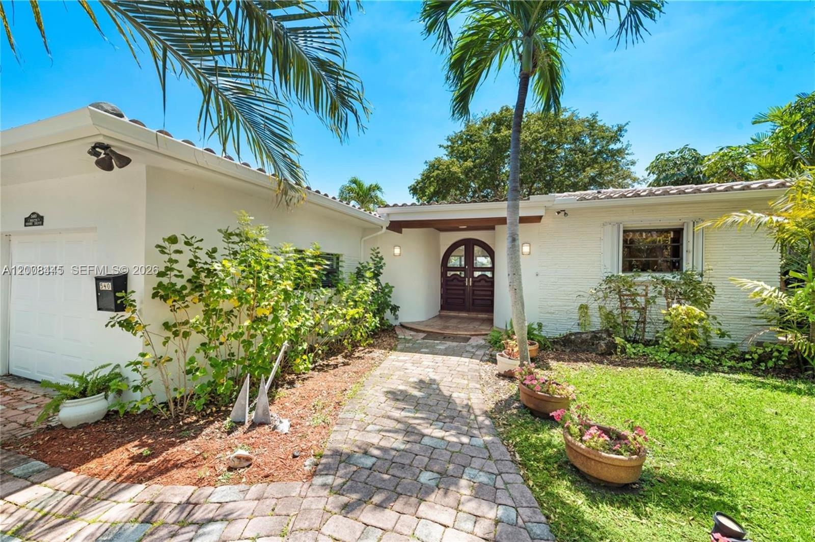 540 S Shore Dr Miami Beach, FL 33141