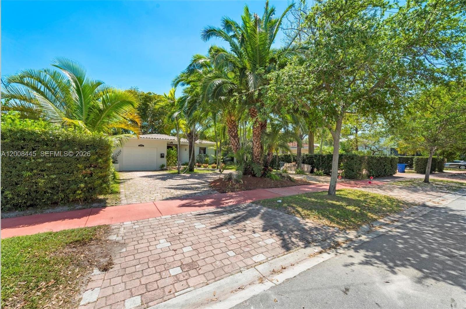 540 S Shore Dr Miami Beach, FL 33141