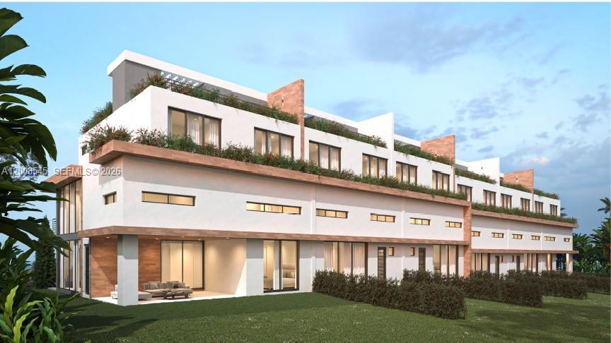 3225 NE 6th St Pompano Beach, FL 33062