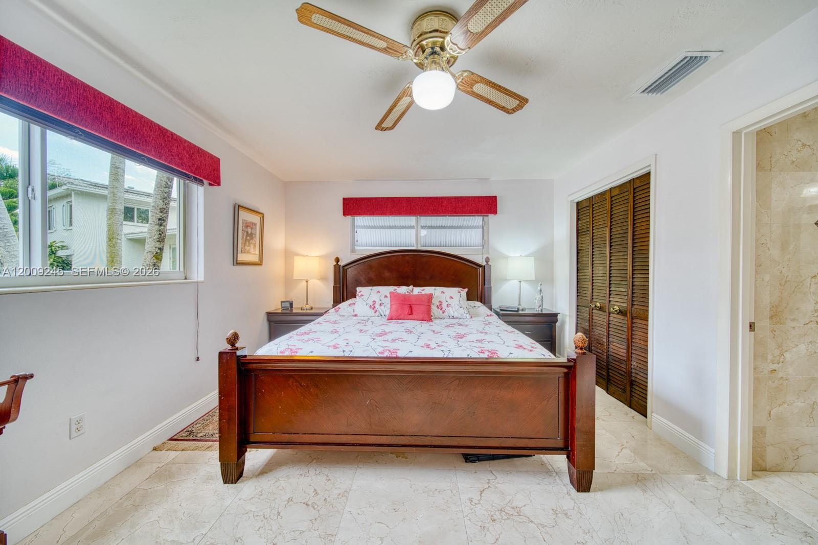 10641 SW 99th Ter Miami, FL 33176