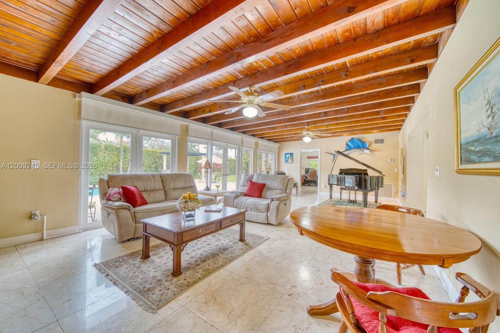 10641 SW 99th Ter Miami, FL 33176