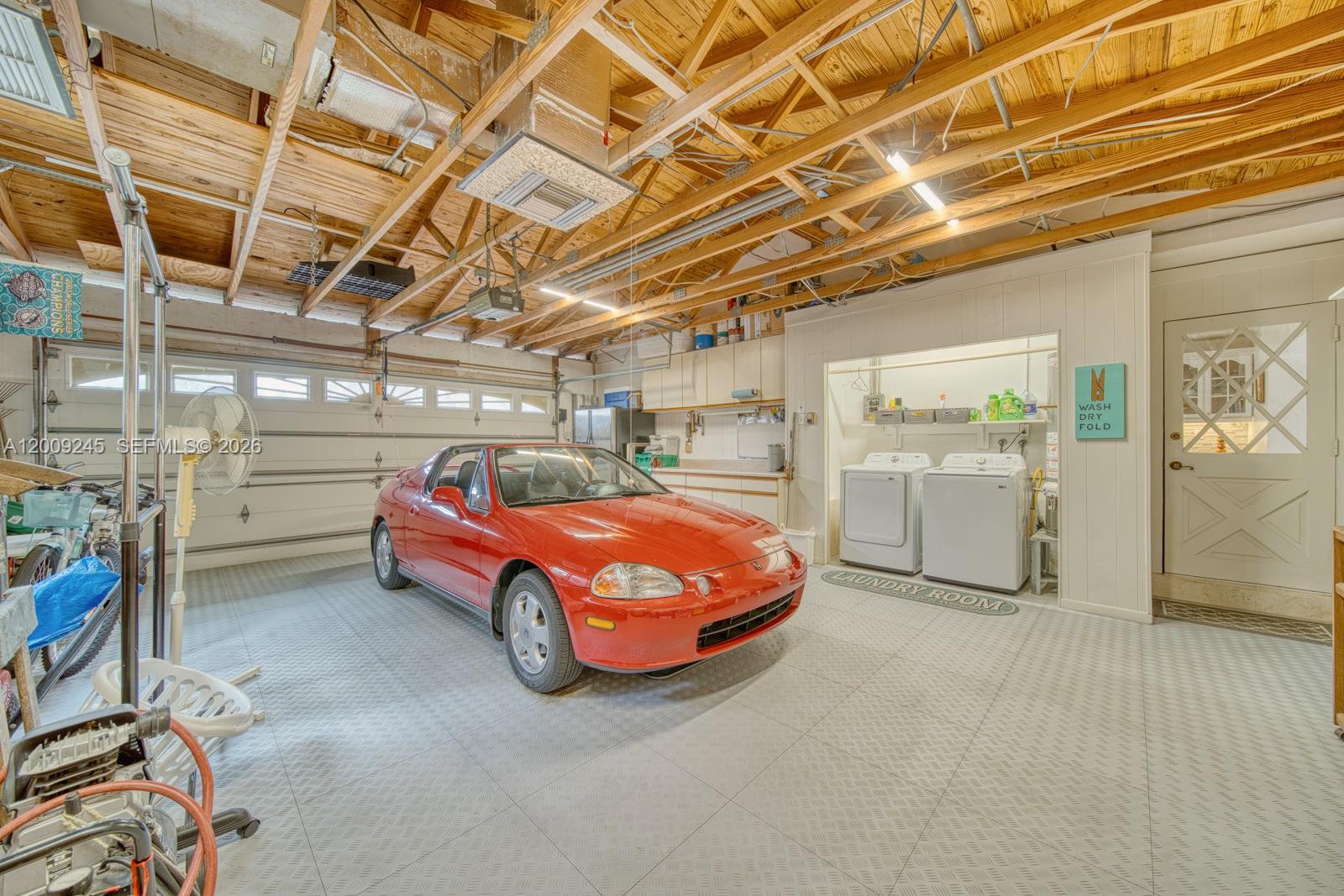 10641 SW 99th Ter Miami, FL 33176