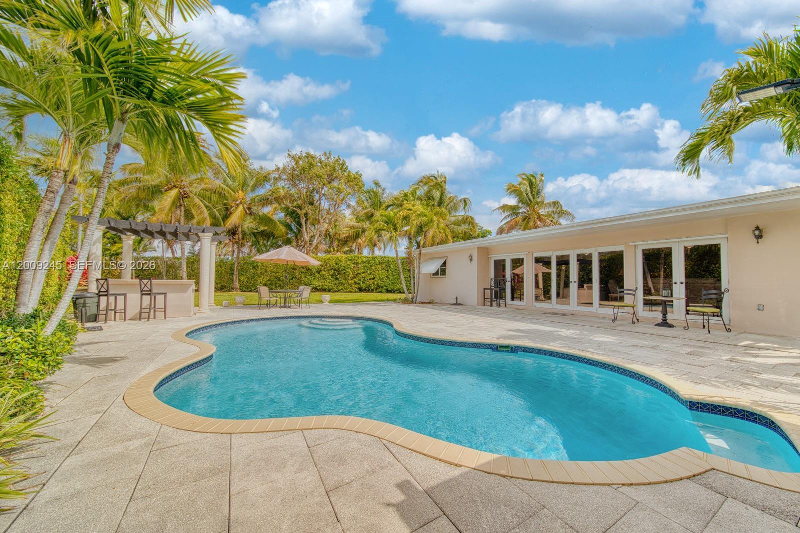 10641 SW 99th Ter Miami, FL 33176