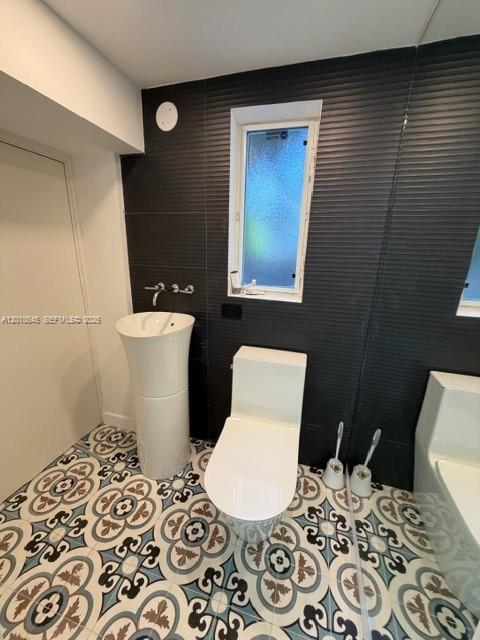 5824 Alton Rd Miami Beach, FL 33140