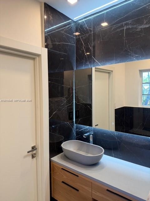 5824 Alton Rd Miami Beach, FL 33140