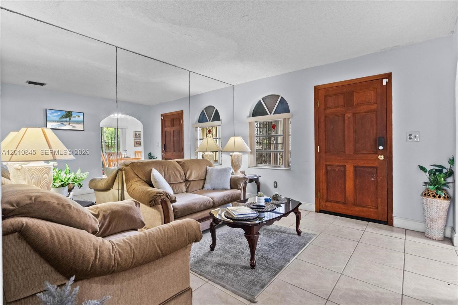 1712 SW 13th St Miami, FL 33145