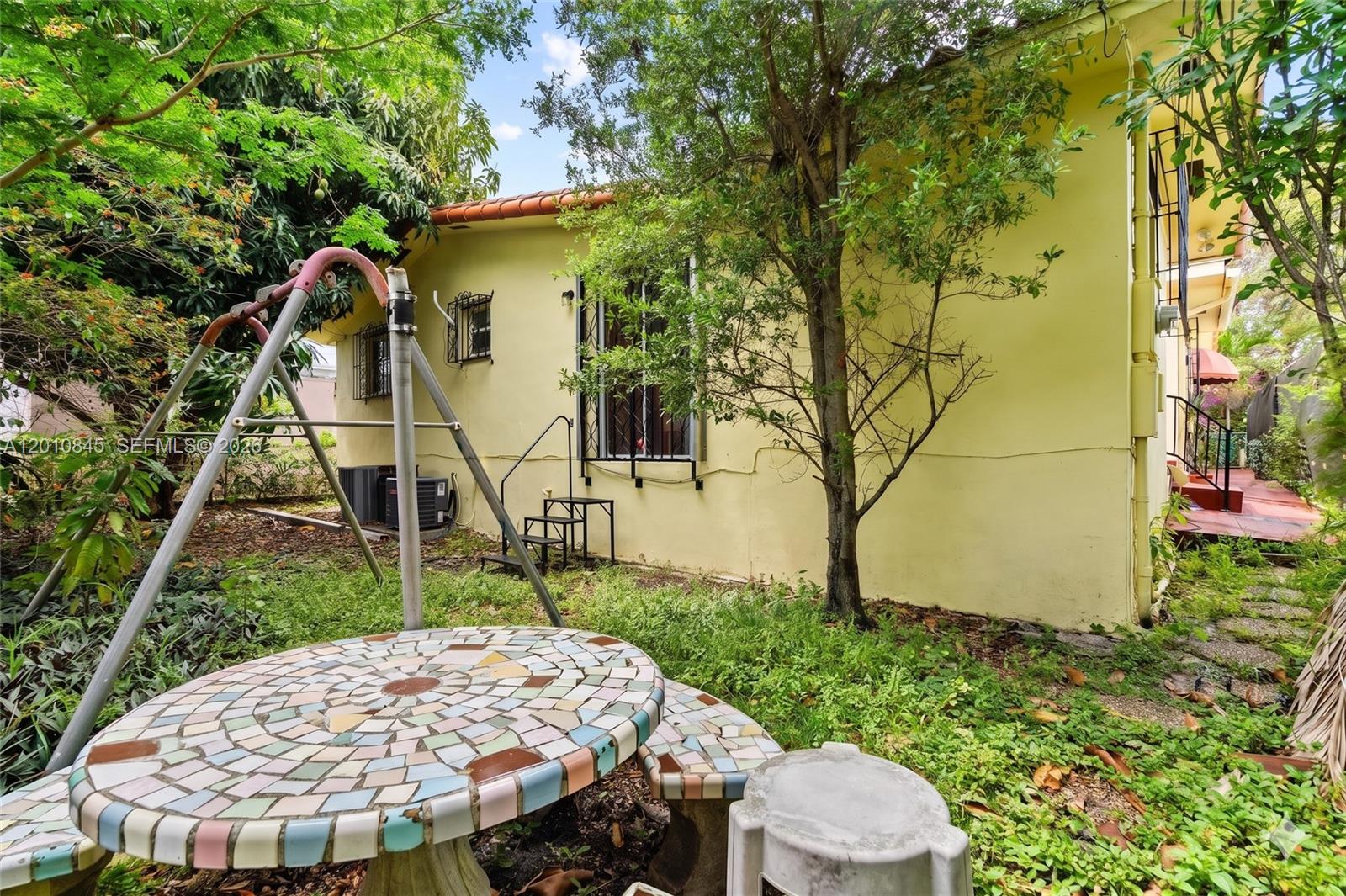 1712 SW 13th St Miami, FL 33145