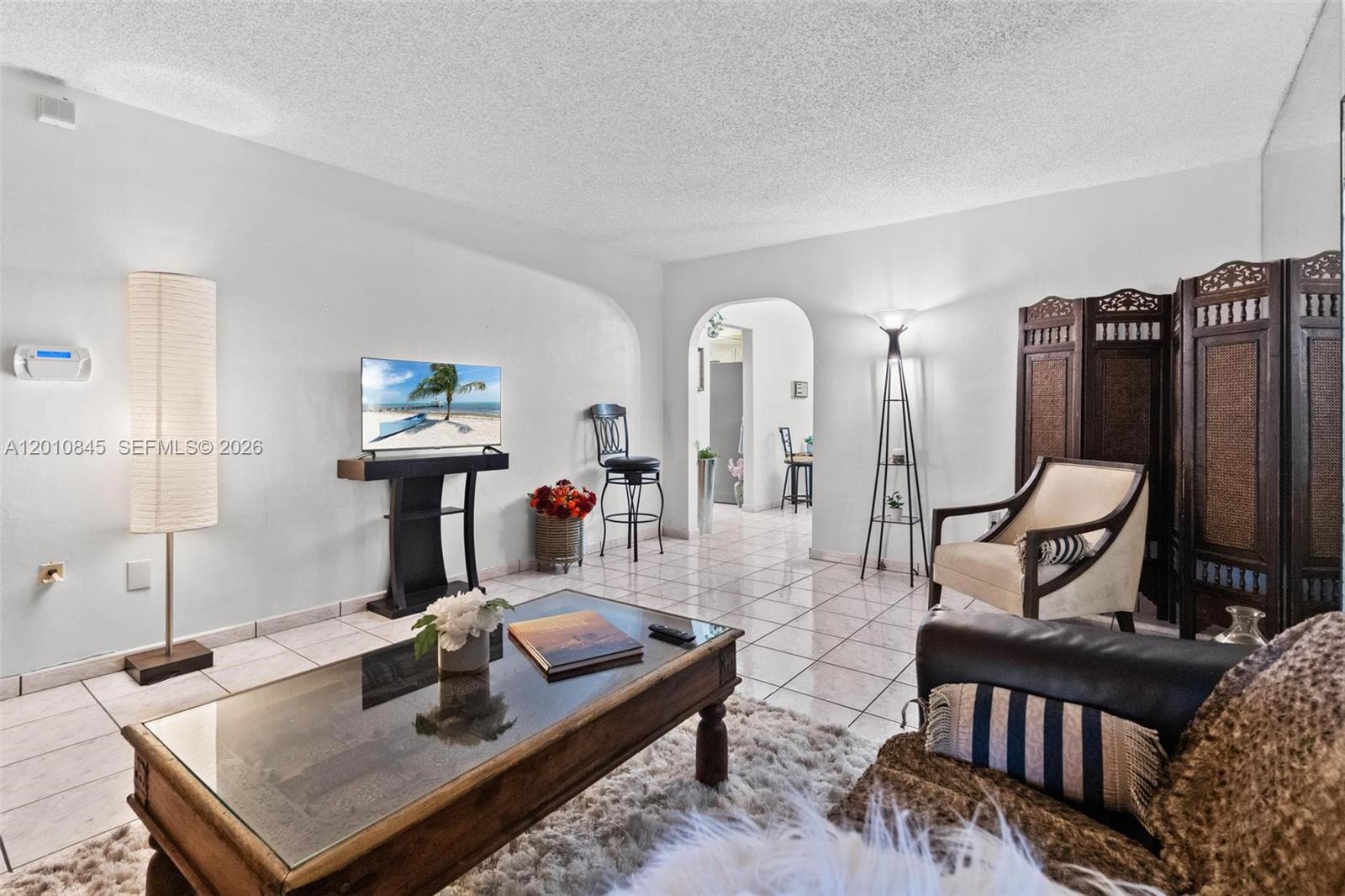 1712 SW 13th St Miami, FL 33145