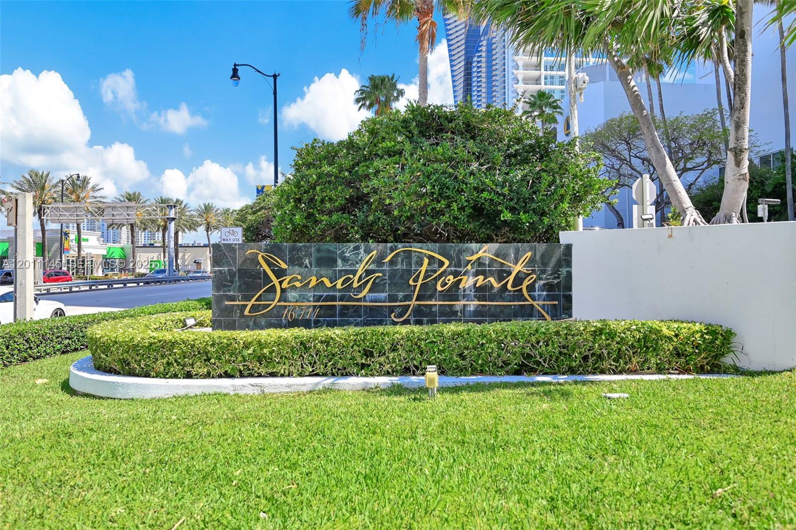 16711 Collins Ave #1804