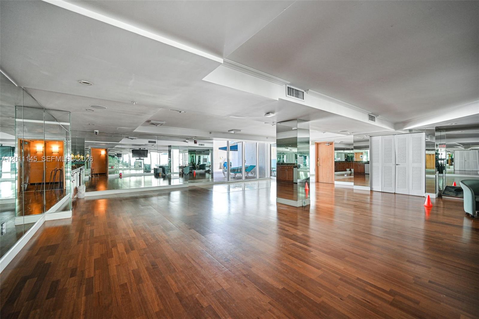 16711 Collins Ave #1804 Sunny Isles Beach, FL 33160