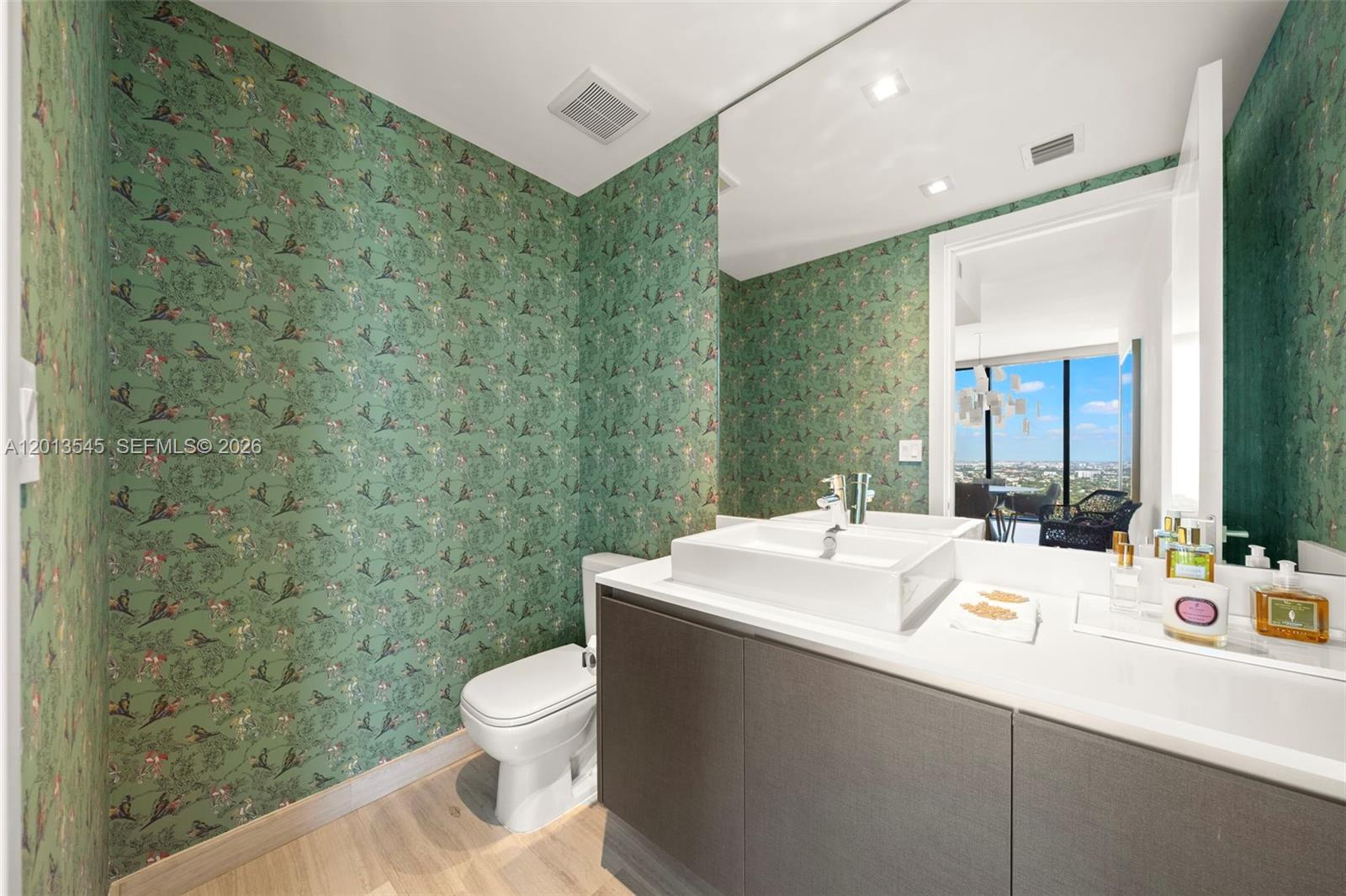1451 Brickell Ave #4103 Miami, FL 33131
