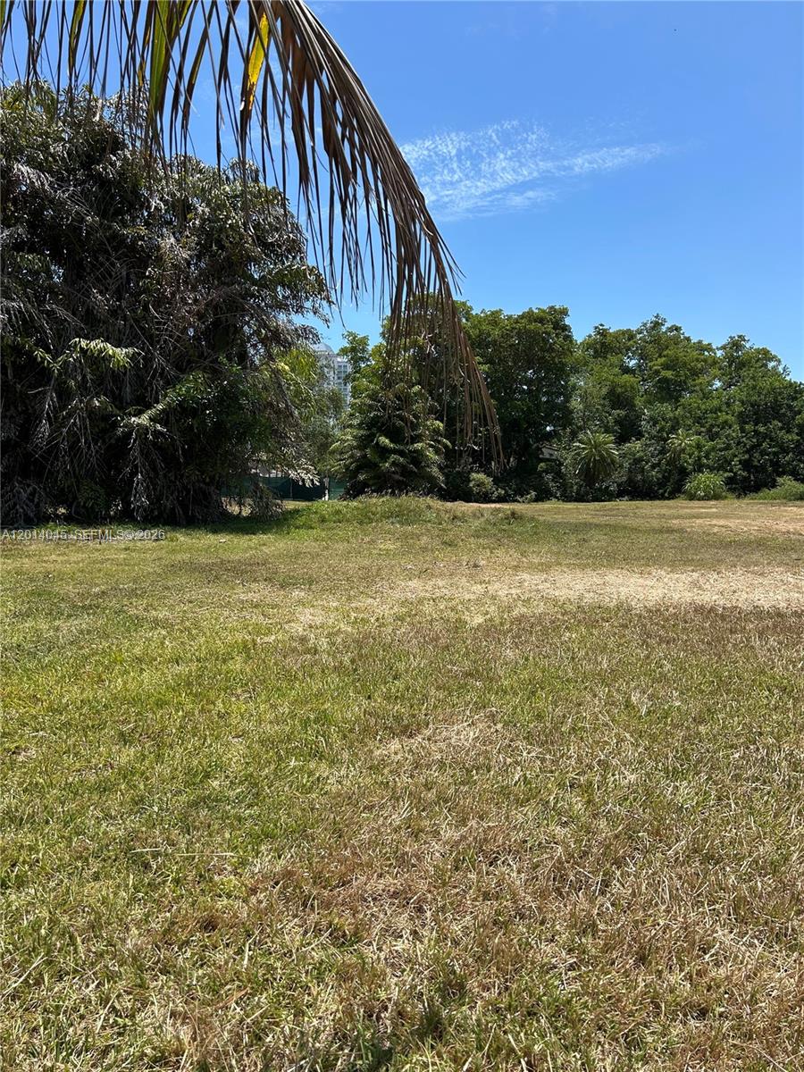 1131 Ne 83rd Miami, FL 33138