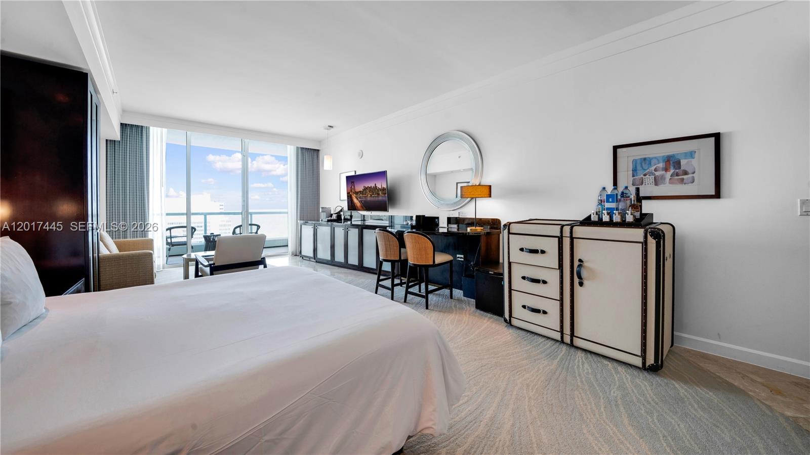 4391 Collins Ave #1903 Miami Beach, FL 33140