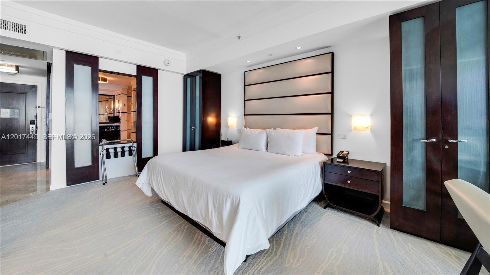 4391 Collins Ave #1903 Miami Beach, FL 33140