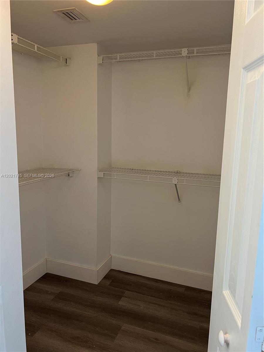 3300 NE 192nd St #616 Aventura, FL 33180