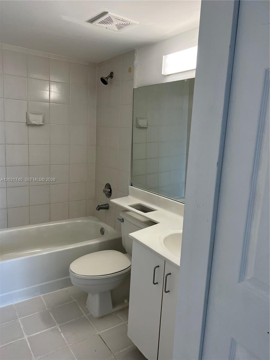 3300 NE 192nd St #616 Aventura, FL 33180